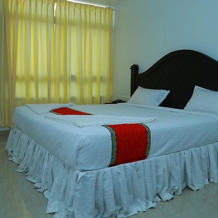מלון מלפורם Aarya Bhavan Residency מראה חיצוני תמונה