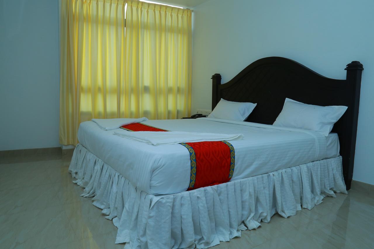 מלון מלפורם Aarya Bhavan Residency מראה חיצוני תמונה