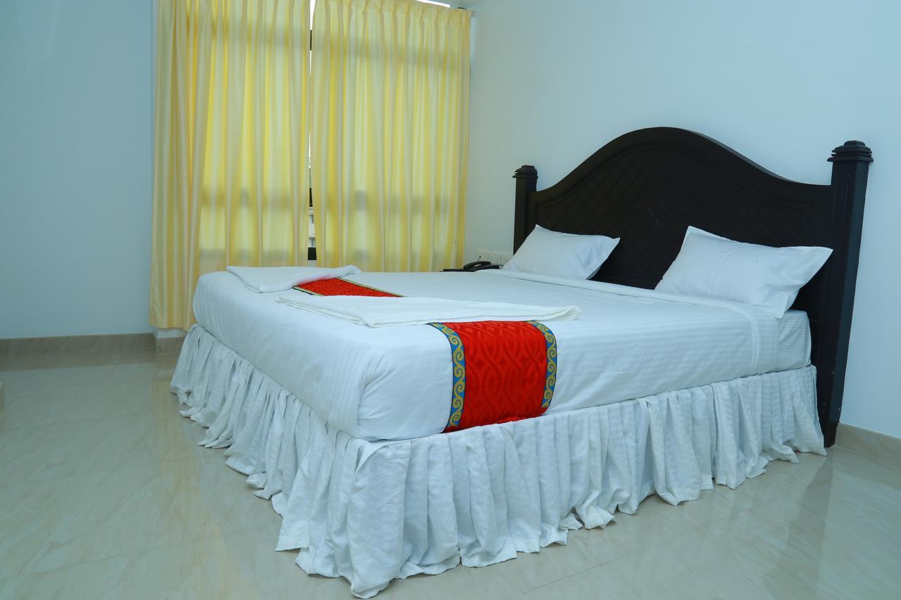מלון מלפורם Aarya Bhavan Residency מראה חיצוני תמונה