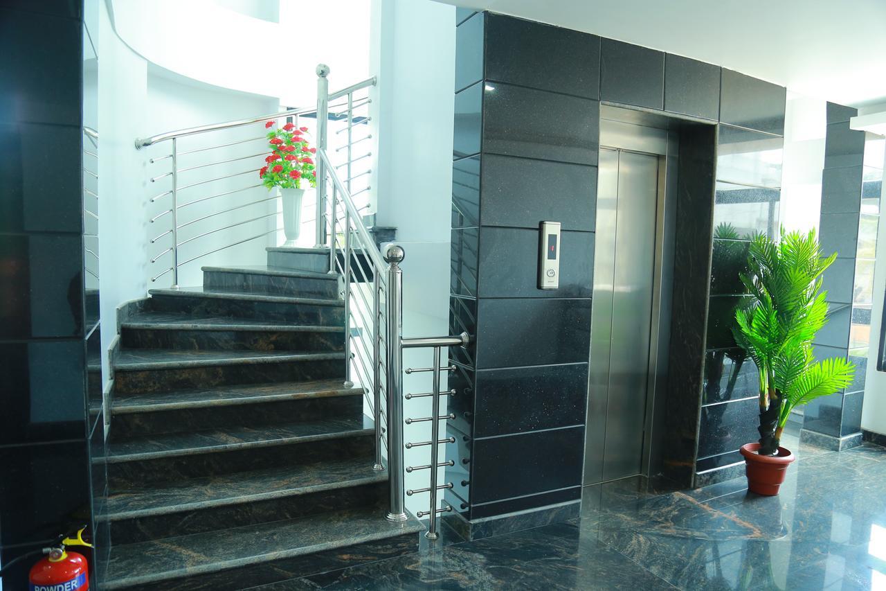 מלון מלפורם Aarya Bhavan Residency מראה חיצוני תמונה